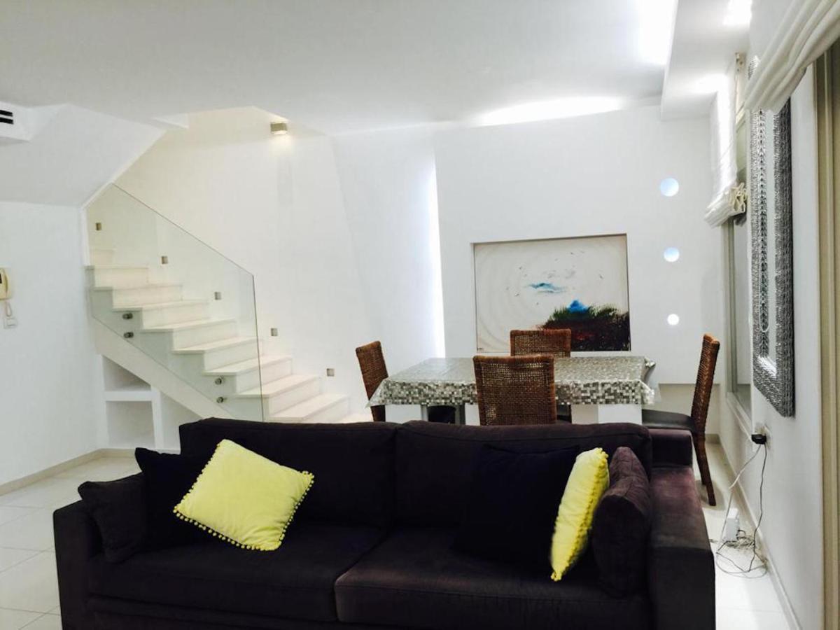 Regency Residence With Pool - Next The Beach Herzelia Екстериор снимка